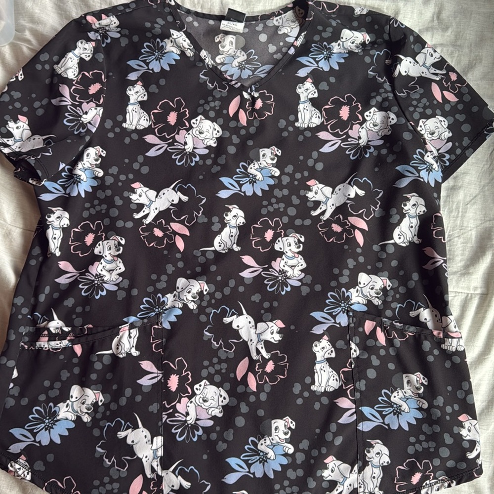 Disney 101 Dalmatian scrub top